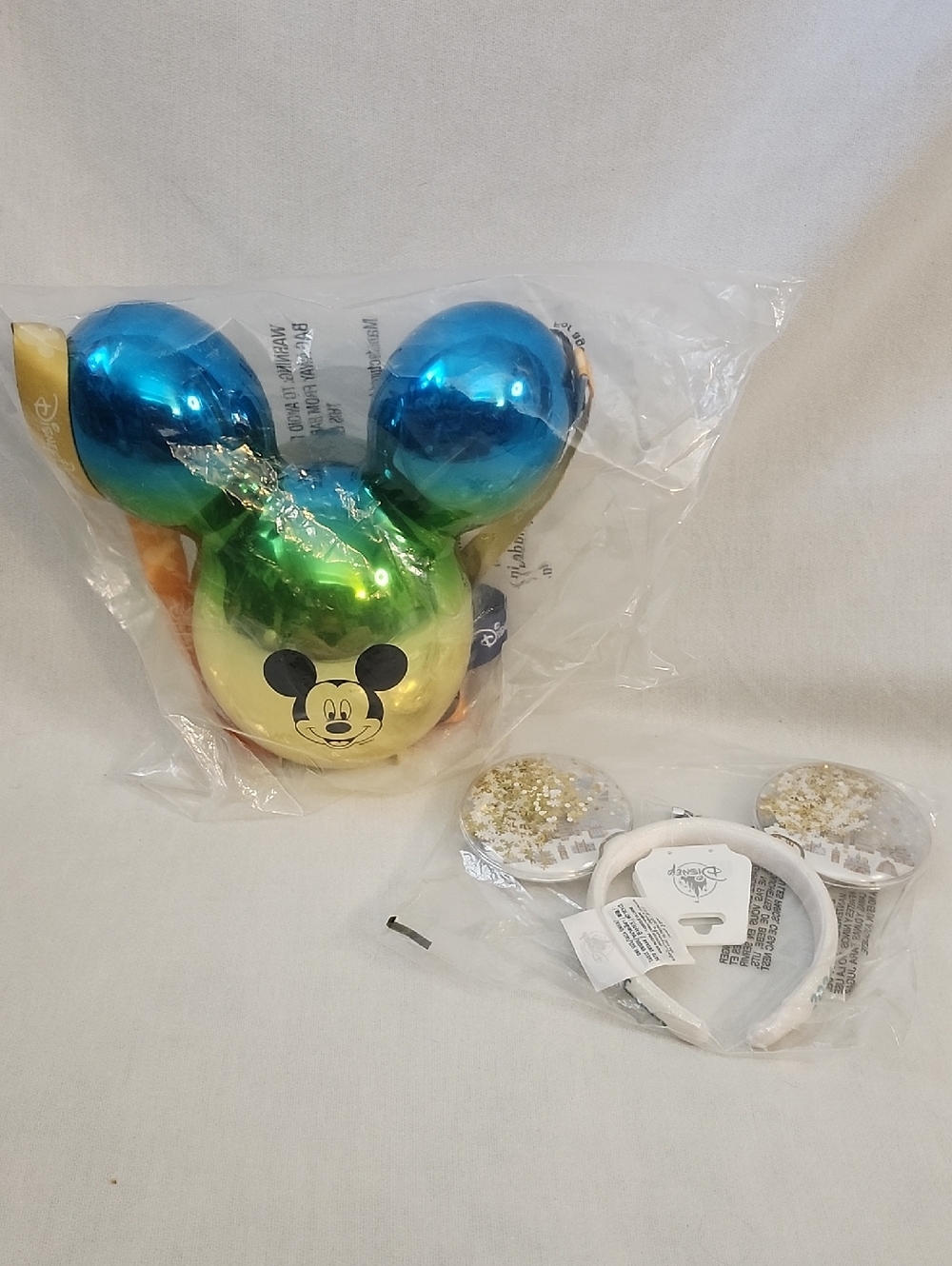 Disney Parks Ombre Popcorn Bucket and Epcot Snowglobe Ears Set